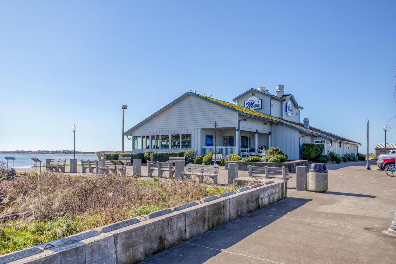 Dock Of The Bay 108 Villa Lincoln City Exterior photo